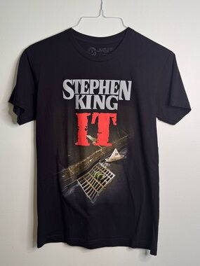 IT Graphic Tee (S)